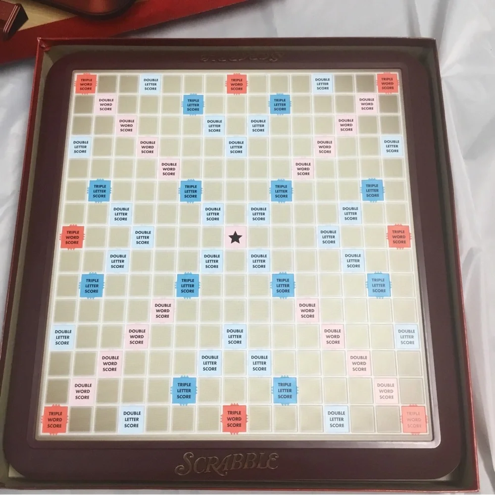 Vintage 2001 Parker Brothers Hasbro Scrabble Deluxe Turntable Game 100% Complete